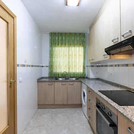 Apartment Nova Pineda 2 *