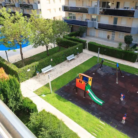Nova Pineda 2 Apartment *